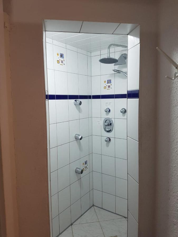 Elw Sonnig,Terasse, Bis Zu 13 Schlafpl. Apartamento Obergroningen Exterior foto